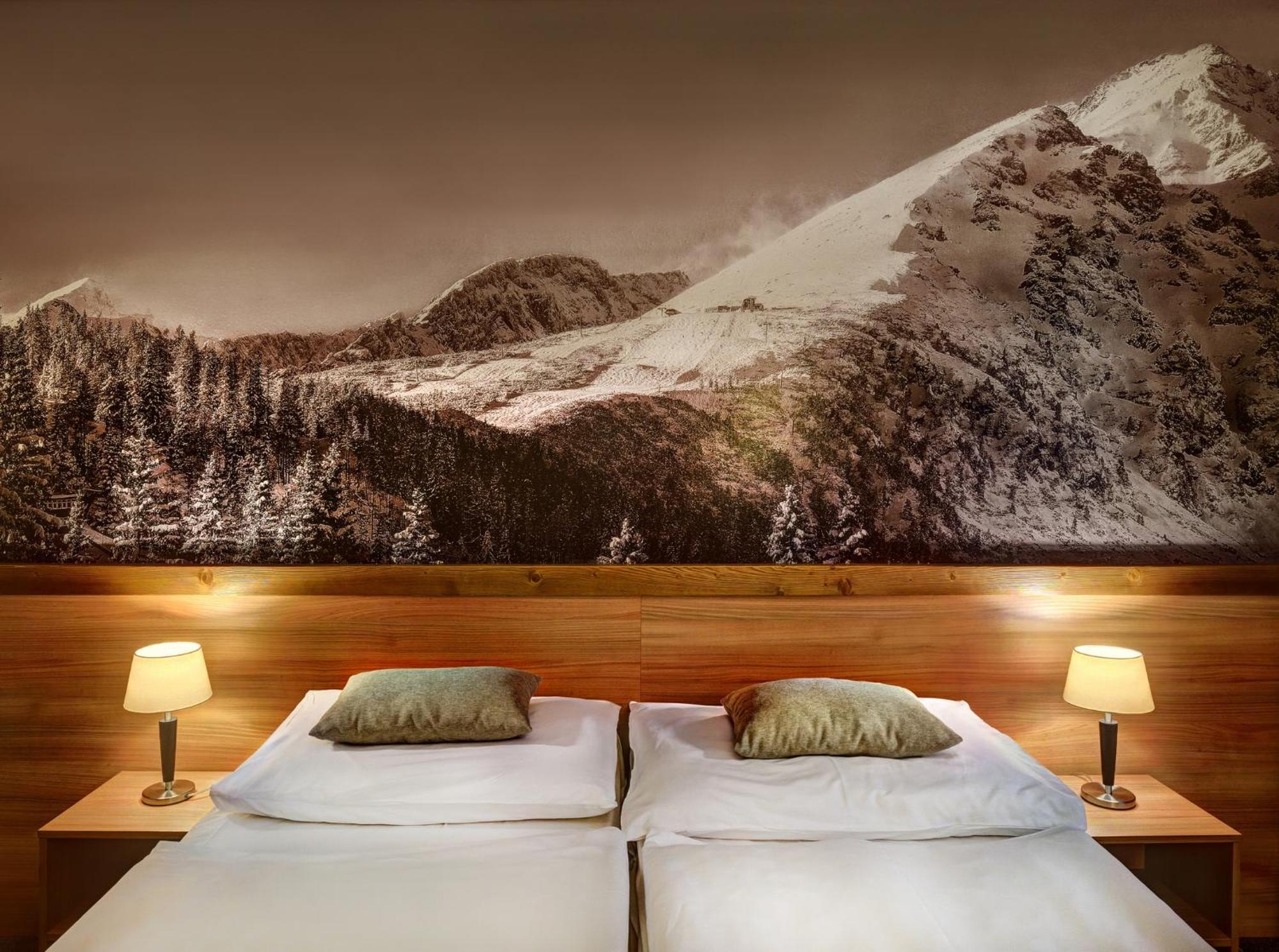 Hotel Fis Štrbské Pleso エクステリア 写真